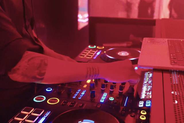 MIX LIVE