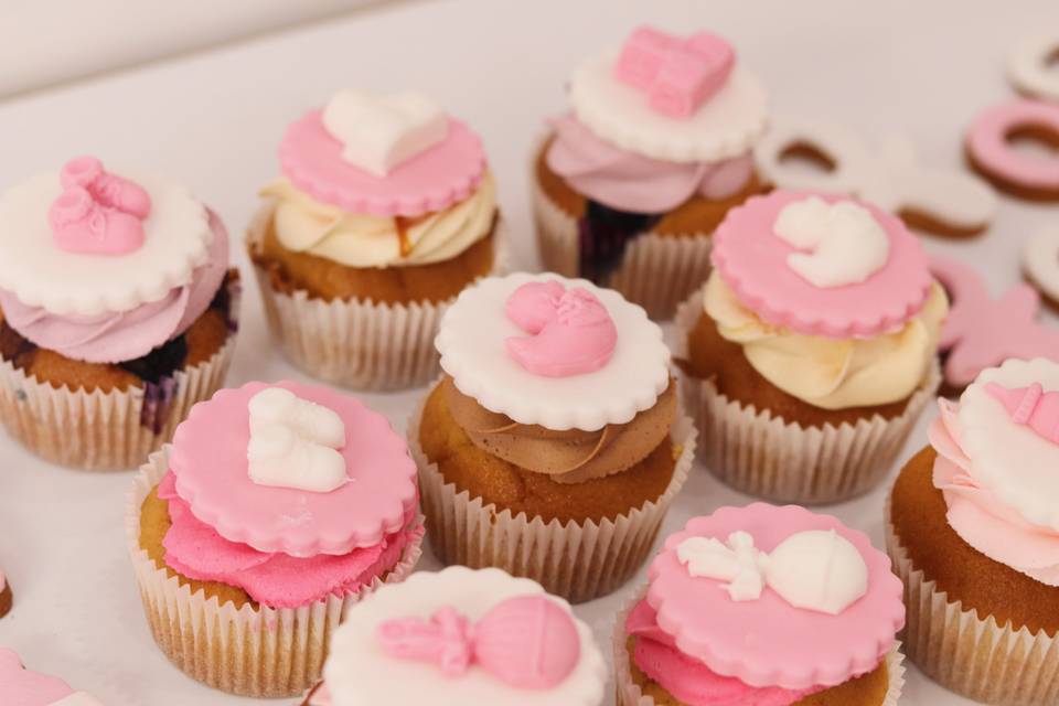 Cupcake baby shower