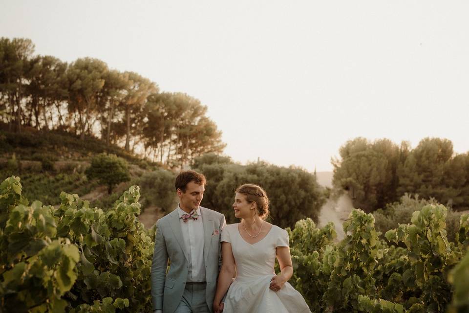 Photo de couple dans les vigne