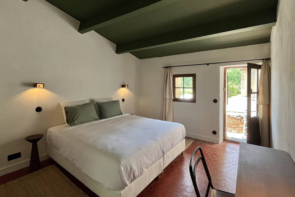 L'une des chambres du mas 5