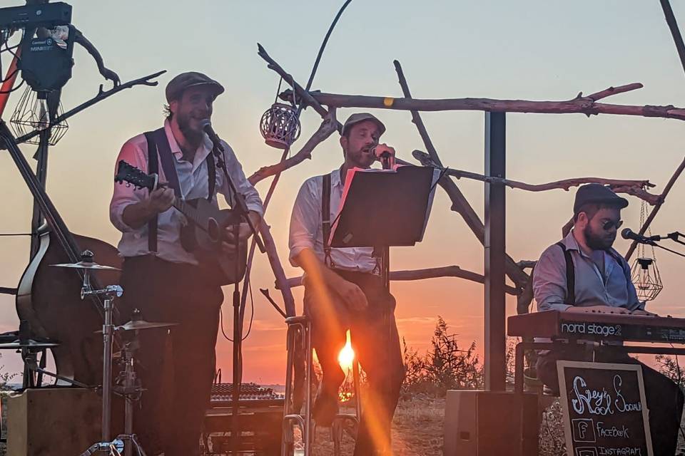 Concert cocktail trio