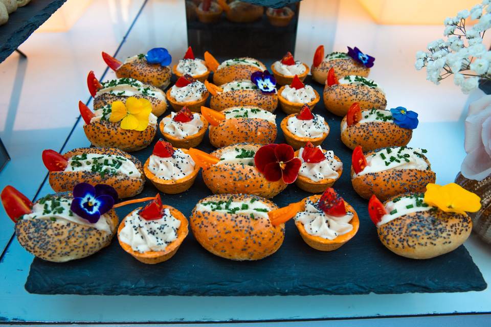 PLATEAU_CANAPÉS_SANDWICHES