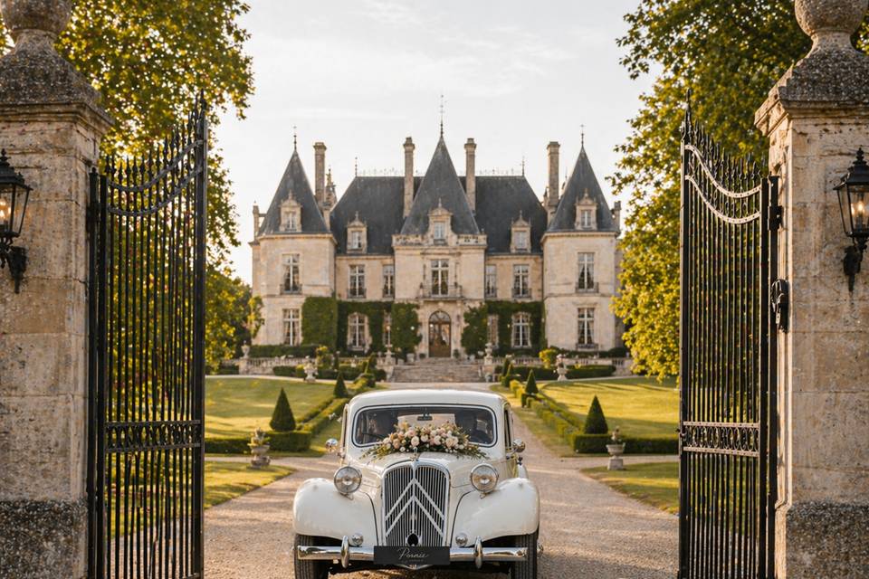 THE WEDDING TRACTION