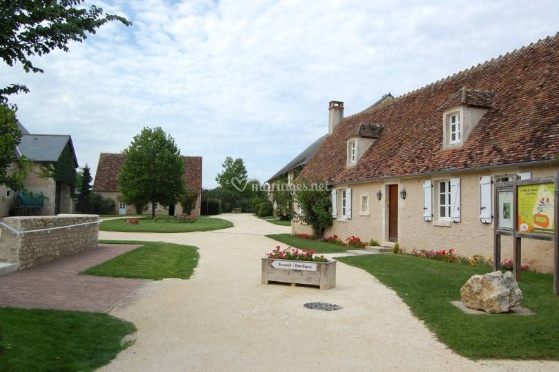 La cour de la ferme