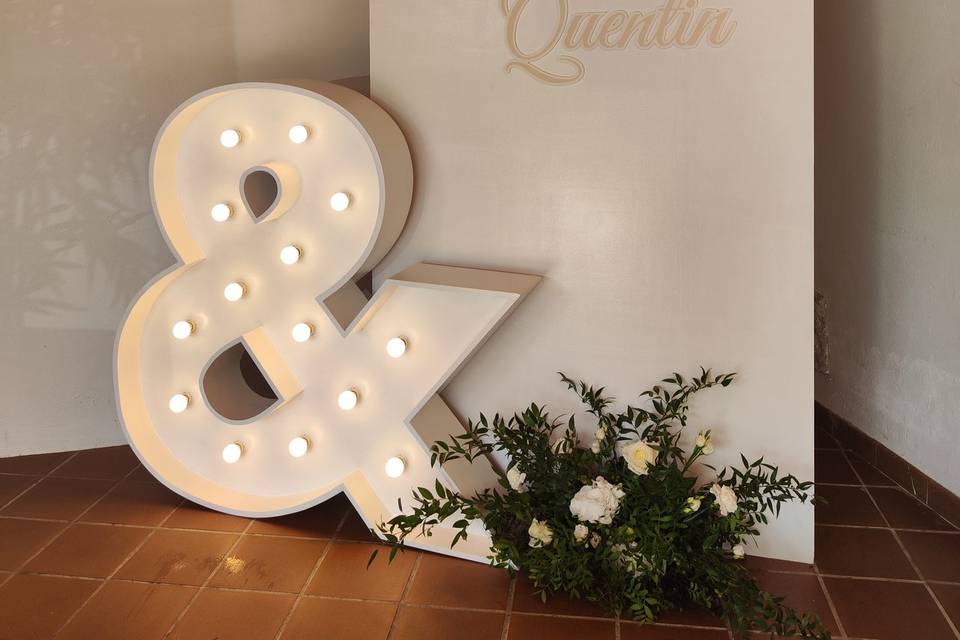 Esperluette lumineux