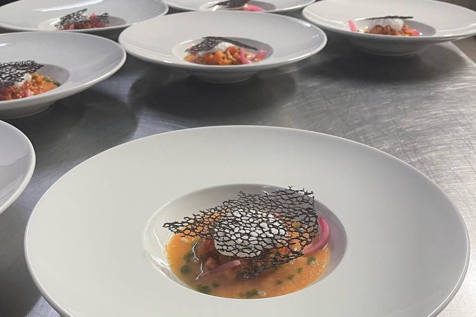 Gaspacho, syphon buratta.
