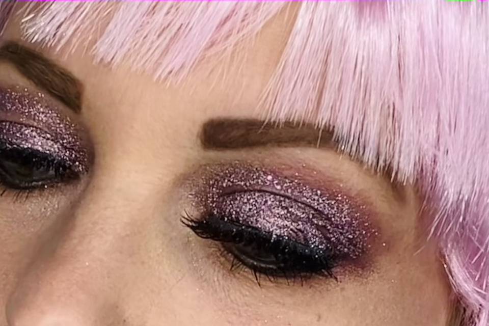 Zinïa Makeup