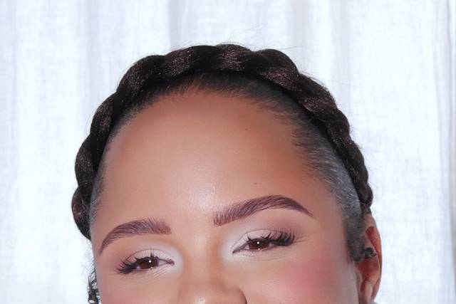 Soft glam makeup