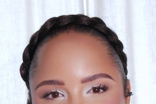 Soft glam makeup
