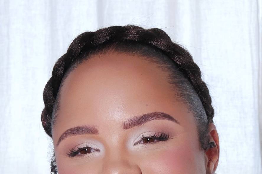 Soft glam makeup