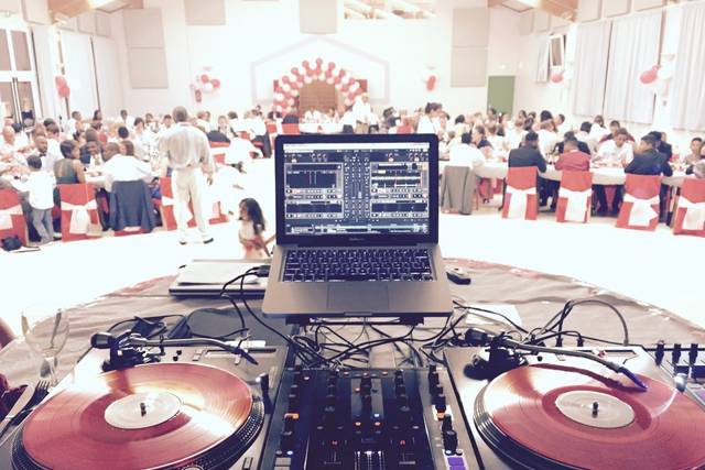DJ WEEDING 02