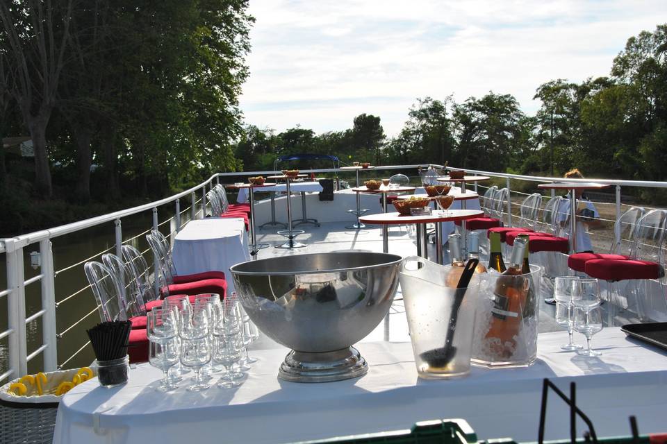 Apéritif sur le pont