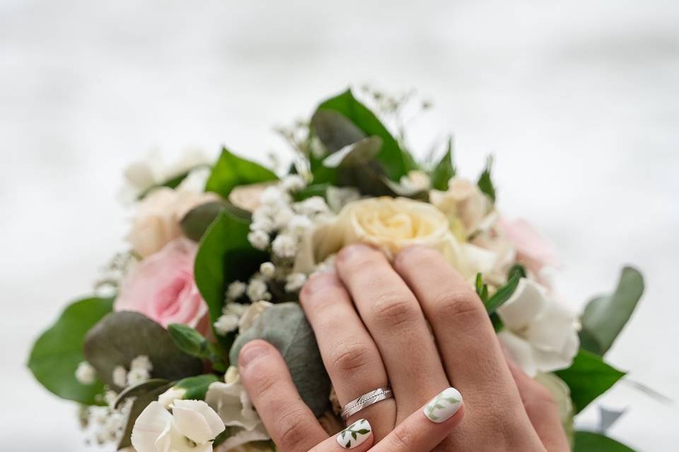 Les alliances et le bouquet