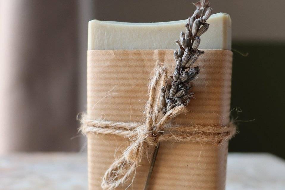 Savon avec bandeau kraft