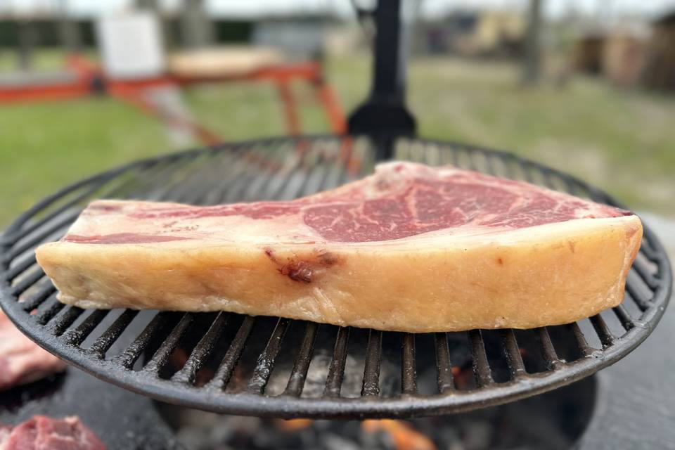 Cote à l’os bœuf blonde galice