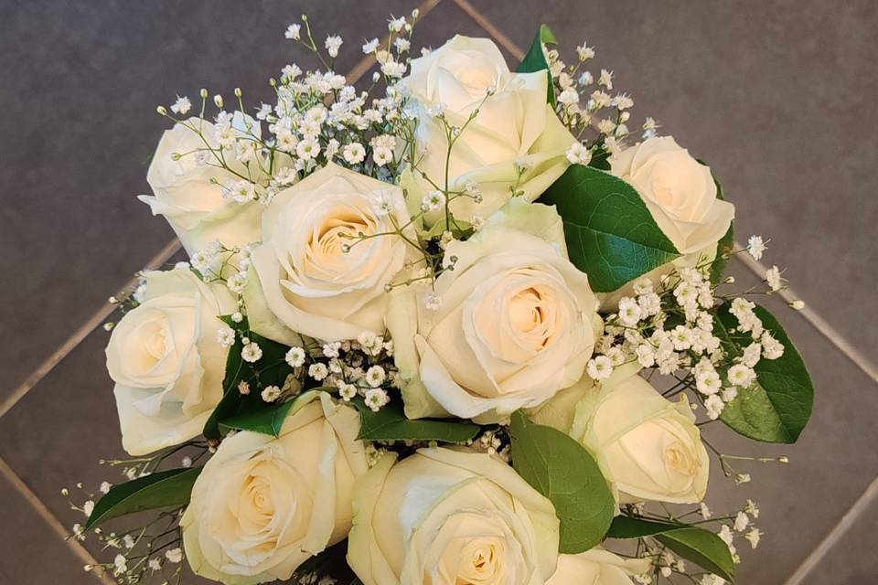 Bouquet roses blanches