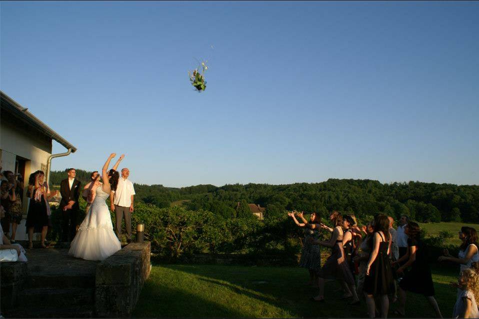 Jeté du bouquet