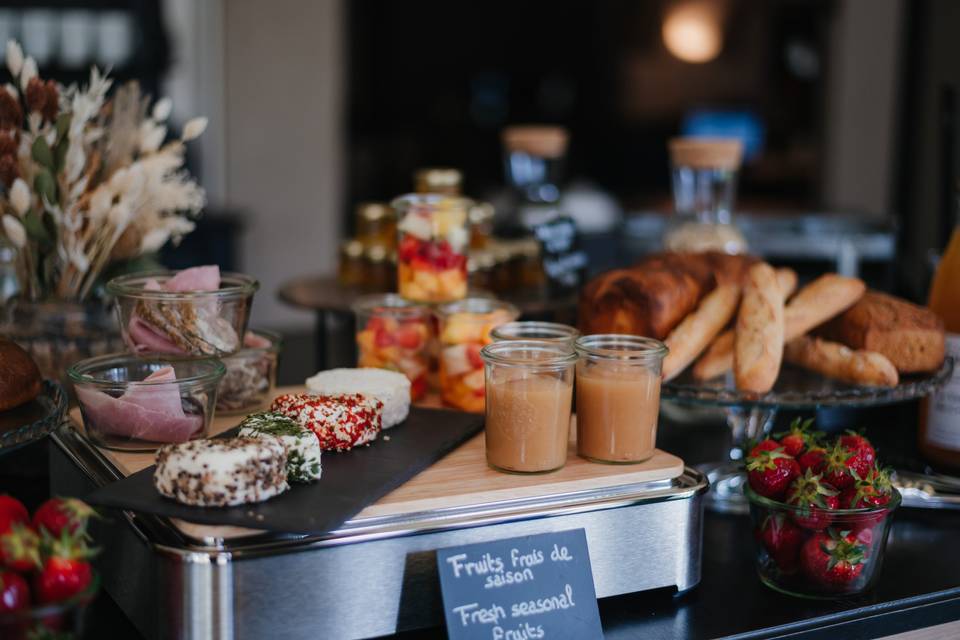 Petit-déjeuner buffet