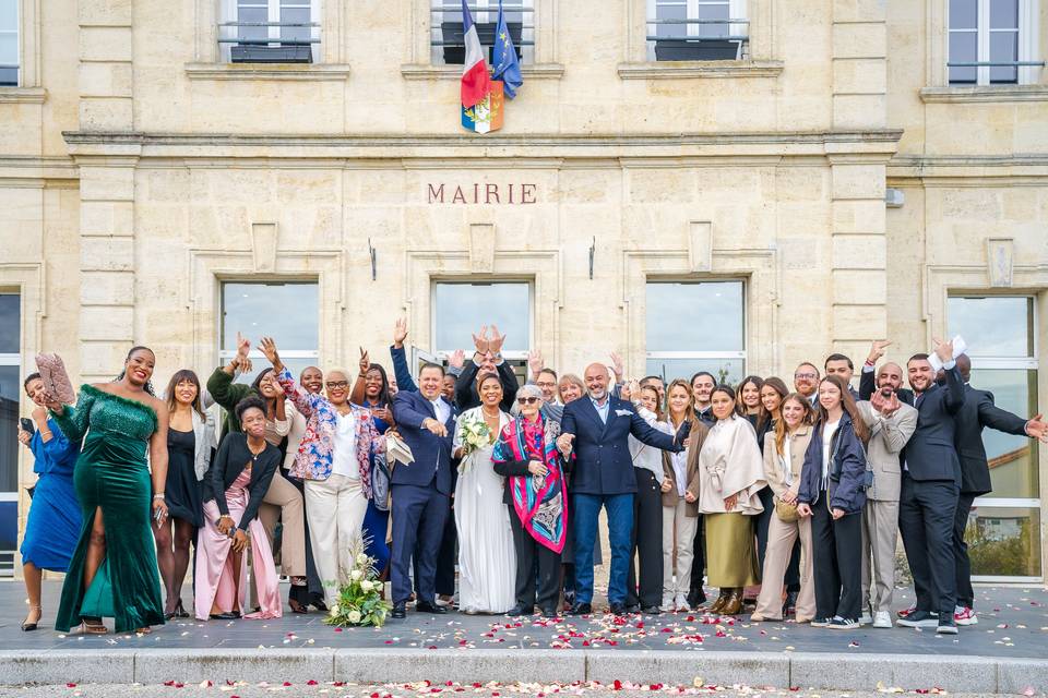 Ambiance  sortie de la mairie!