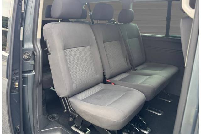 Van 8 places