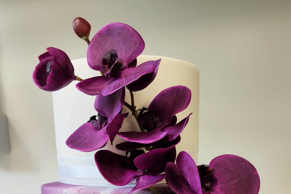 Gâteau fleurs artificielles