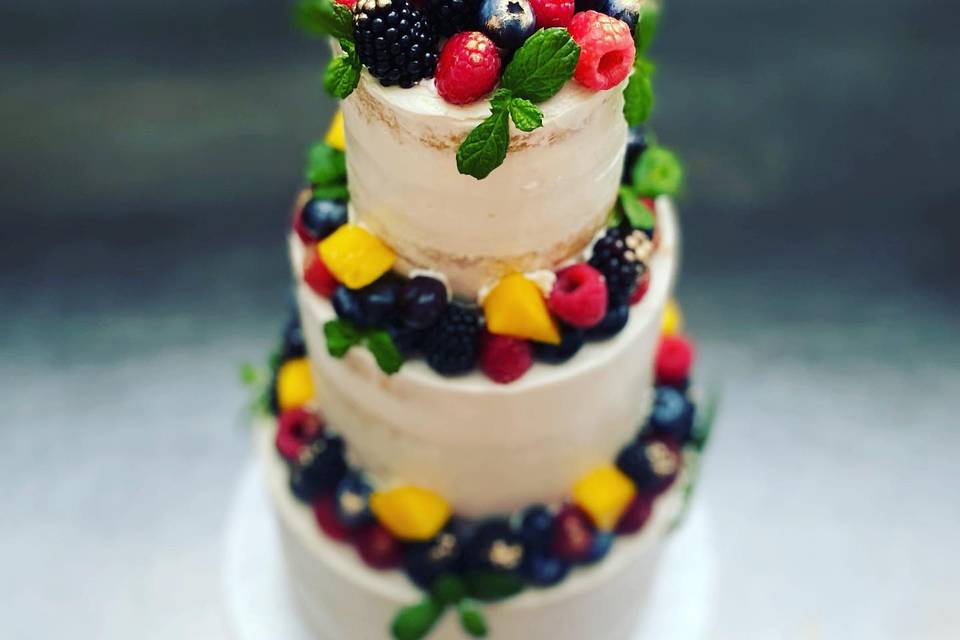 Wedding cake fruits