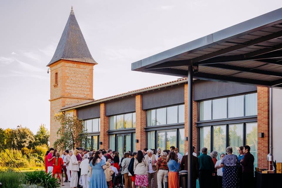 Extérieurs : Vin d'honneur