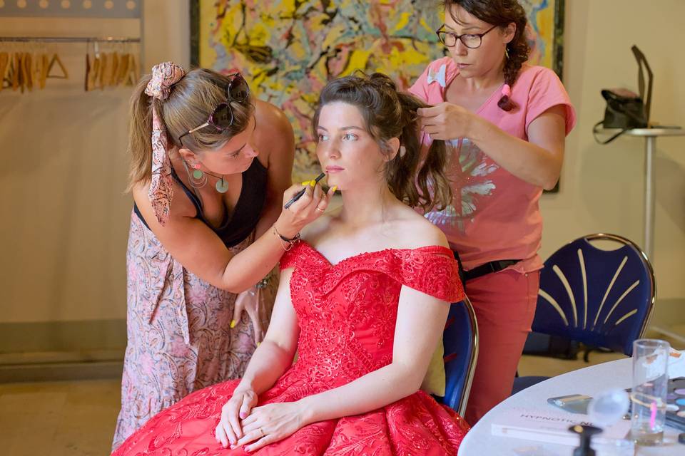 Maquillage et coiffure