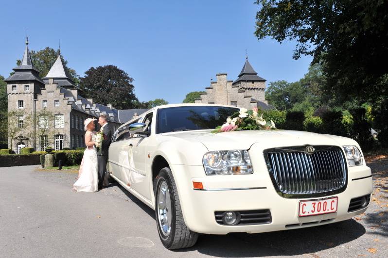 Chrysler 300 c limousine