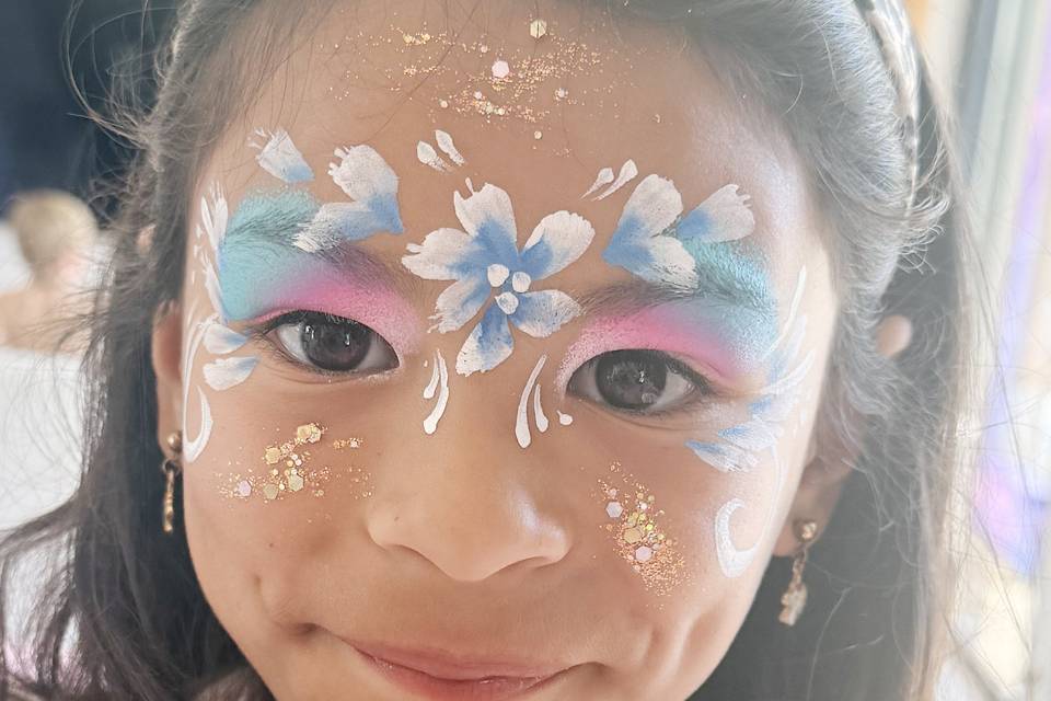 Maquillage-fleur-mariage
