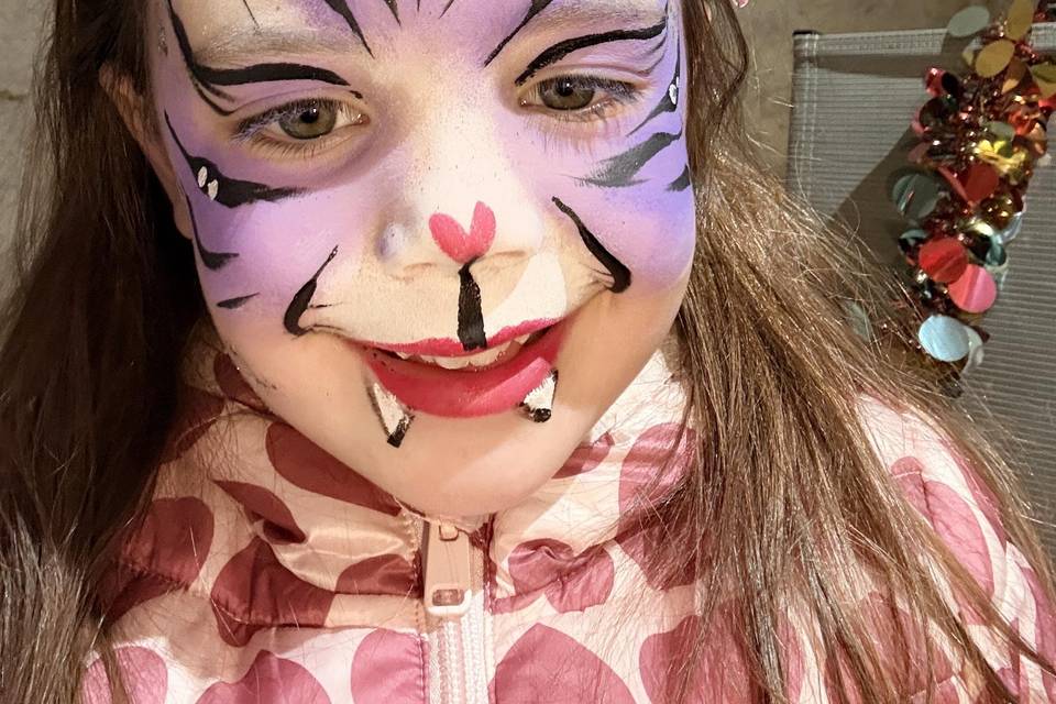 Maquillage-artistique-enfant