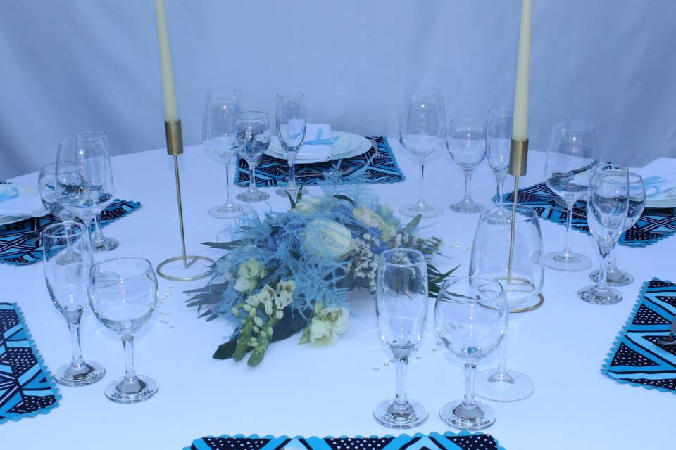 Déco de table avec le set bleu