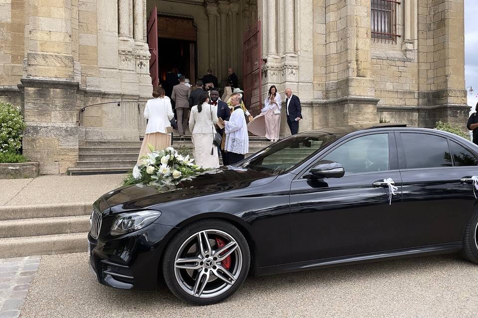 Mariage à Saint Cyr Au mont