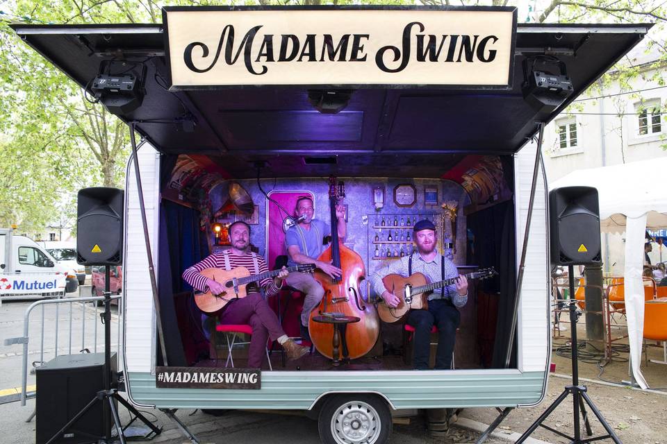 Madame Swing Guinguette Mobile