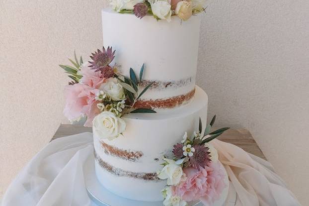 Naked cake fleuri