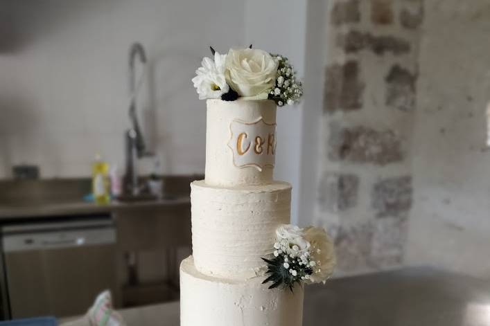 Wedding cake blanc