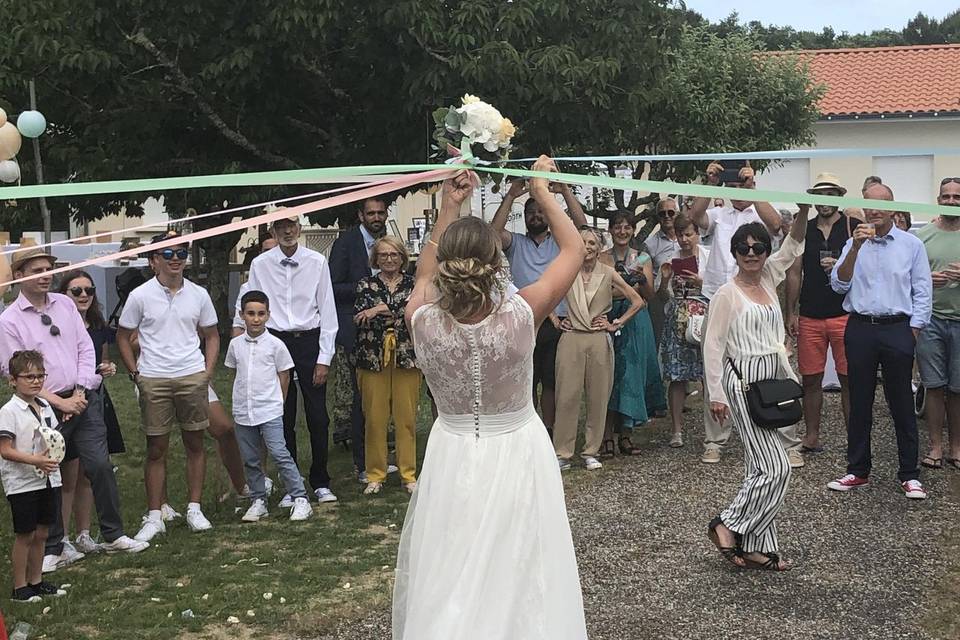 Jeter bouquet mariée