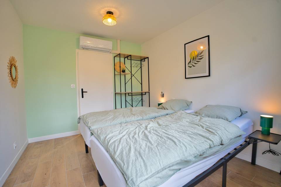 Chambre + salle d'eau et wc