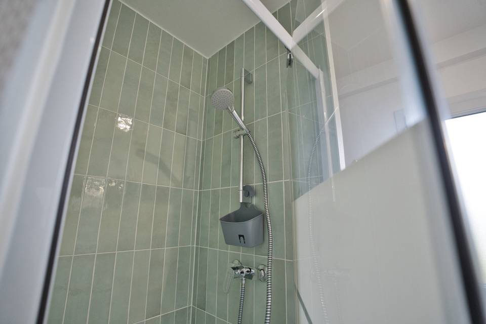 Salle d'eau dortoir