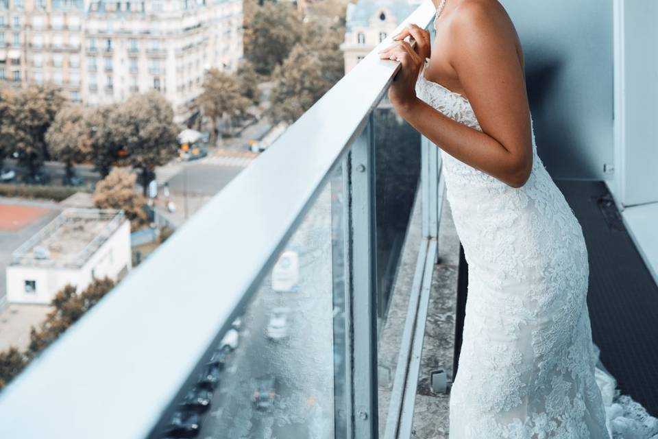 Brides in Paris by Andreé-Line