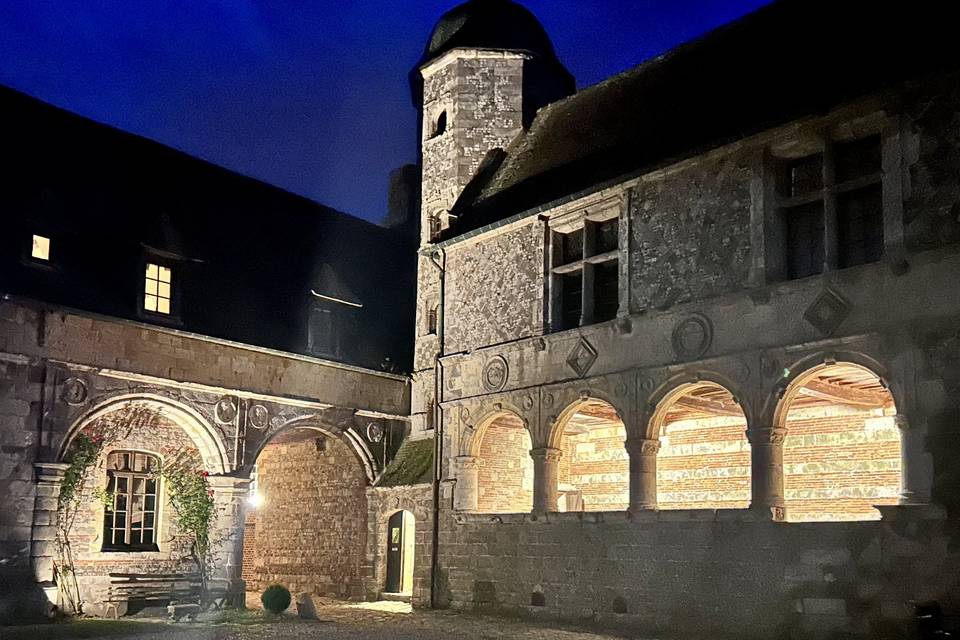 Le manoir la nuit