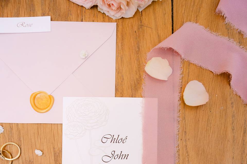 Blush champagne