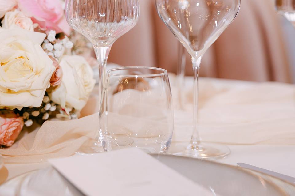 Blush champagne