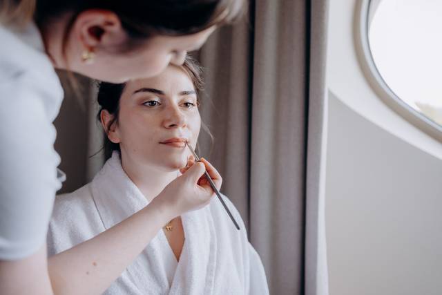 Typhaine Makeup Atelier
