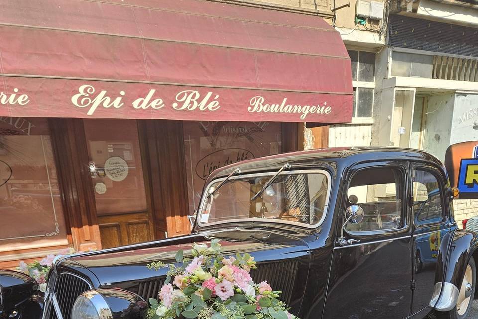 VOITURE