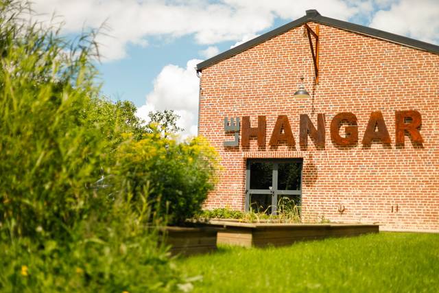 Le Hangar