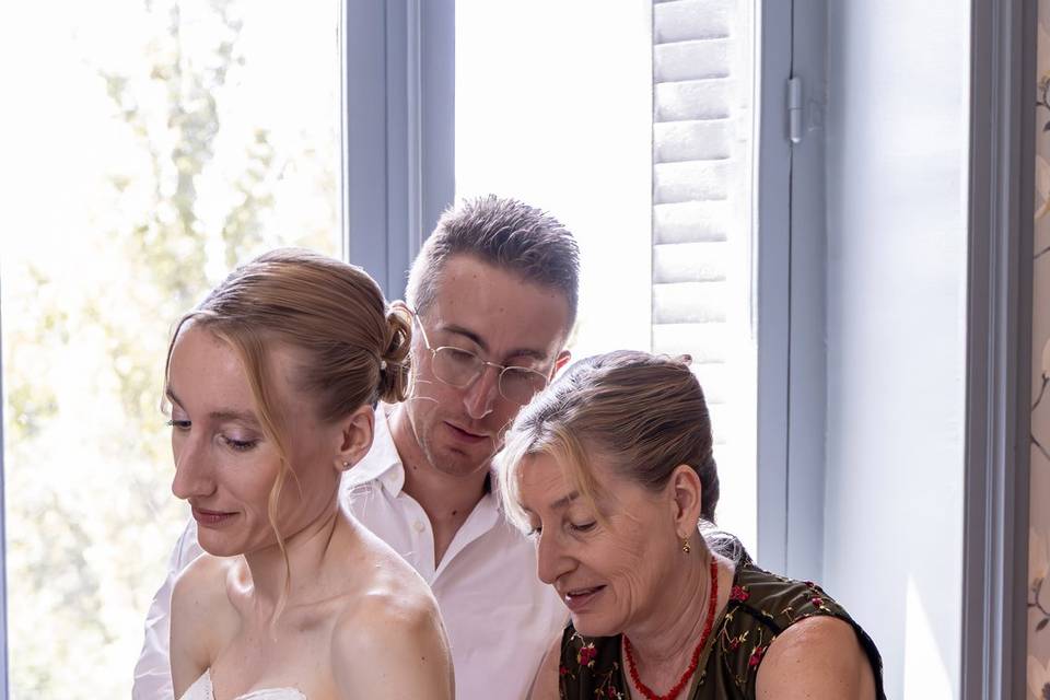 Préparatifs de la mariée