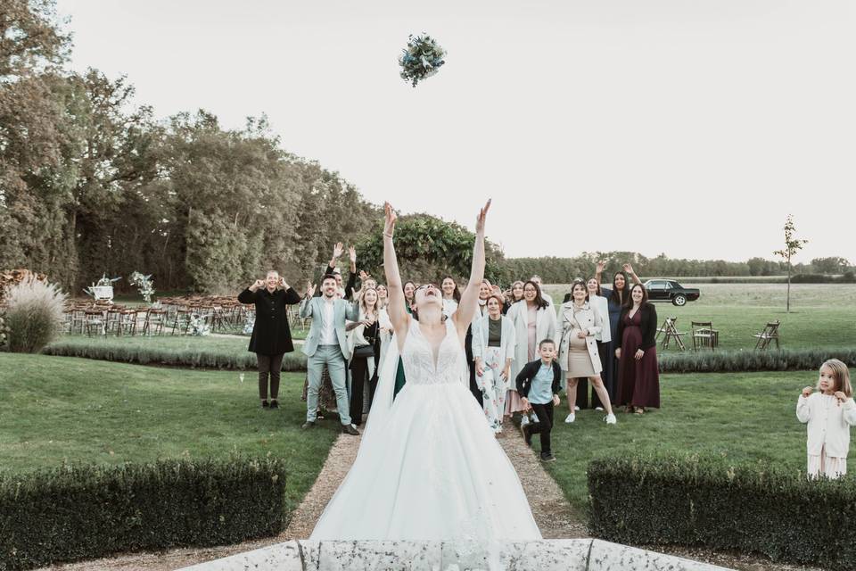 Jeté du bouquet