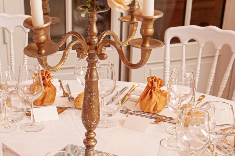 Dressage de table