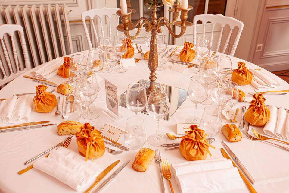 Dressage table ronde